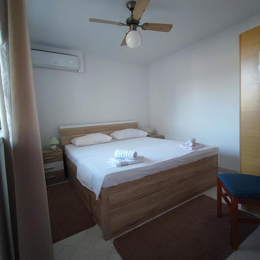 Apartmani Olivera 2 Supetarska Draga Exterior foto